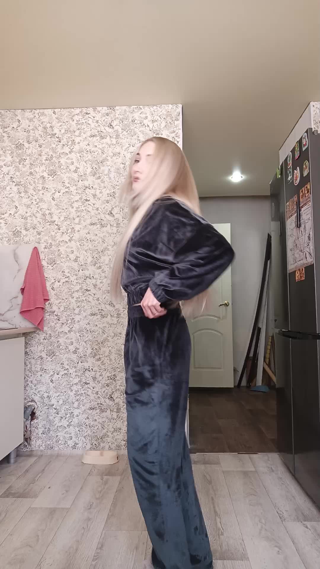 @СашулЯ