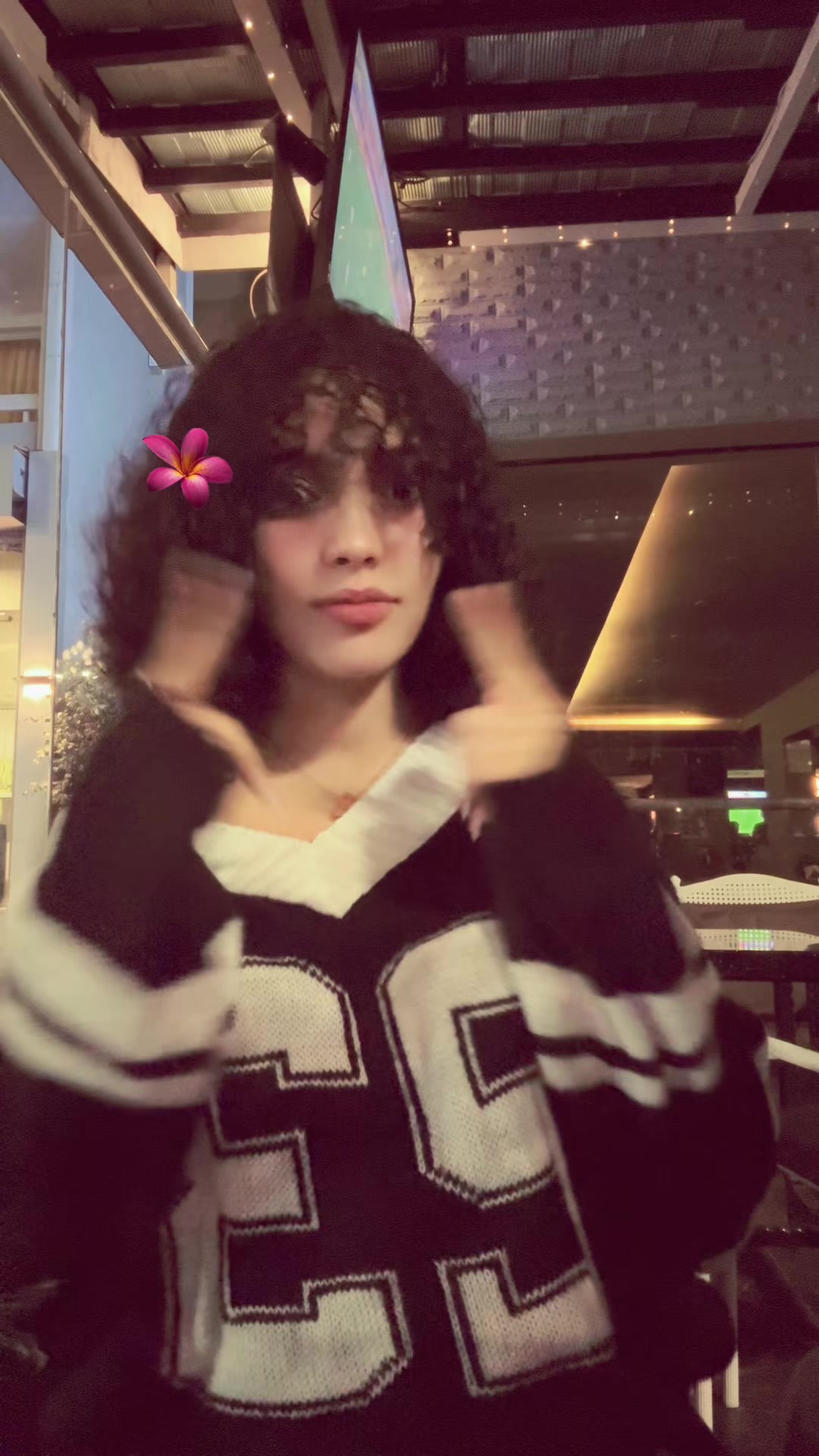@fiyona🦋