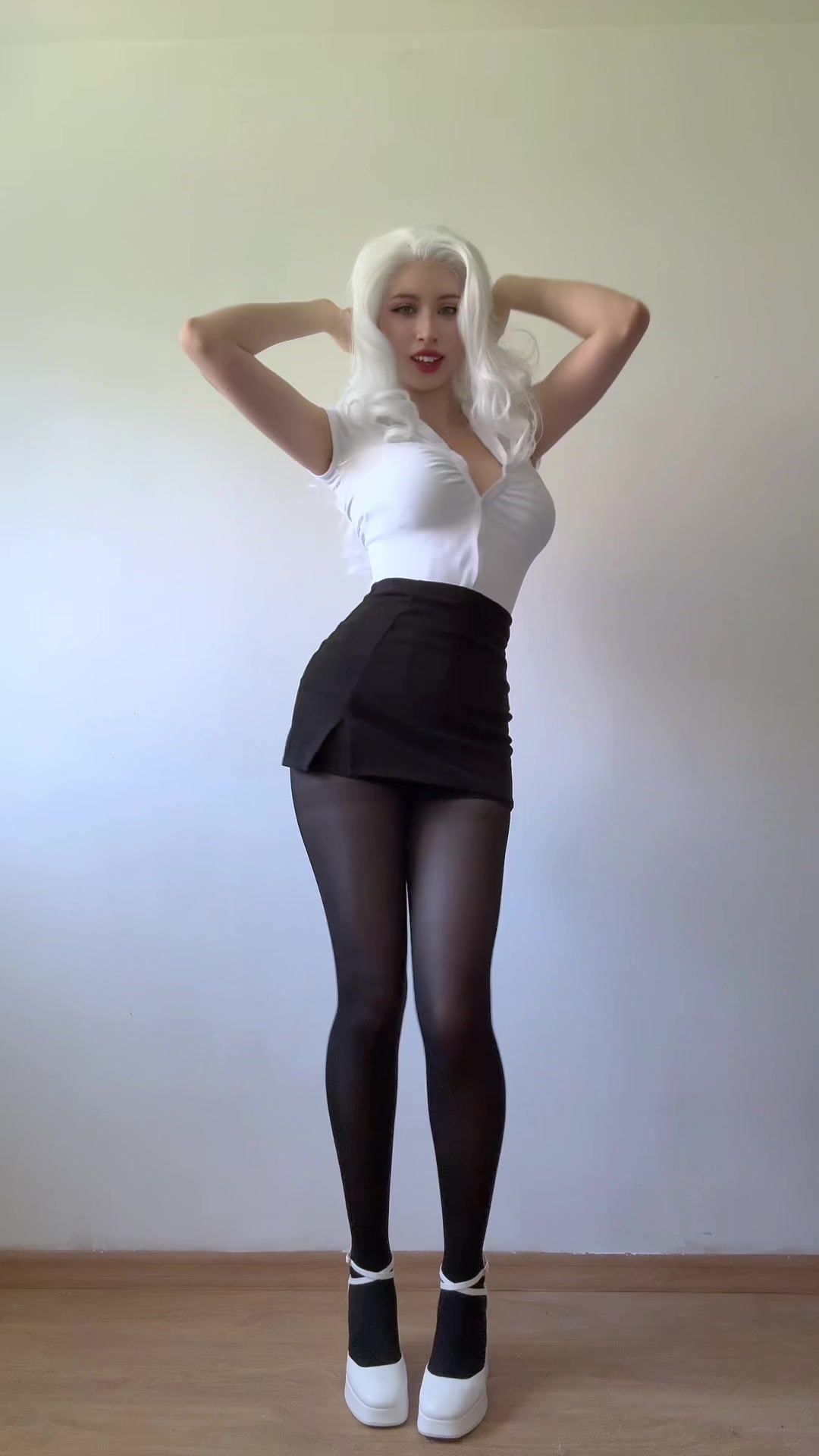 @Mozechii