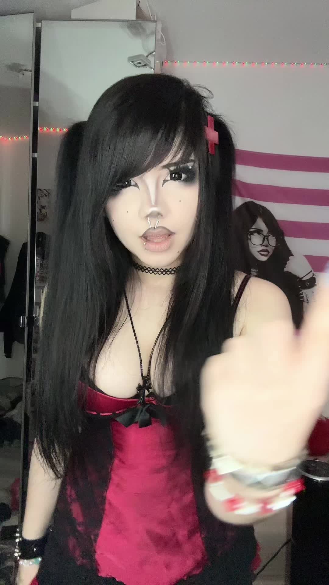 @Evelyn