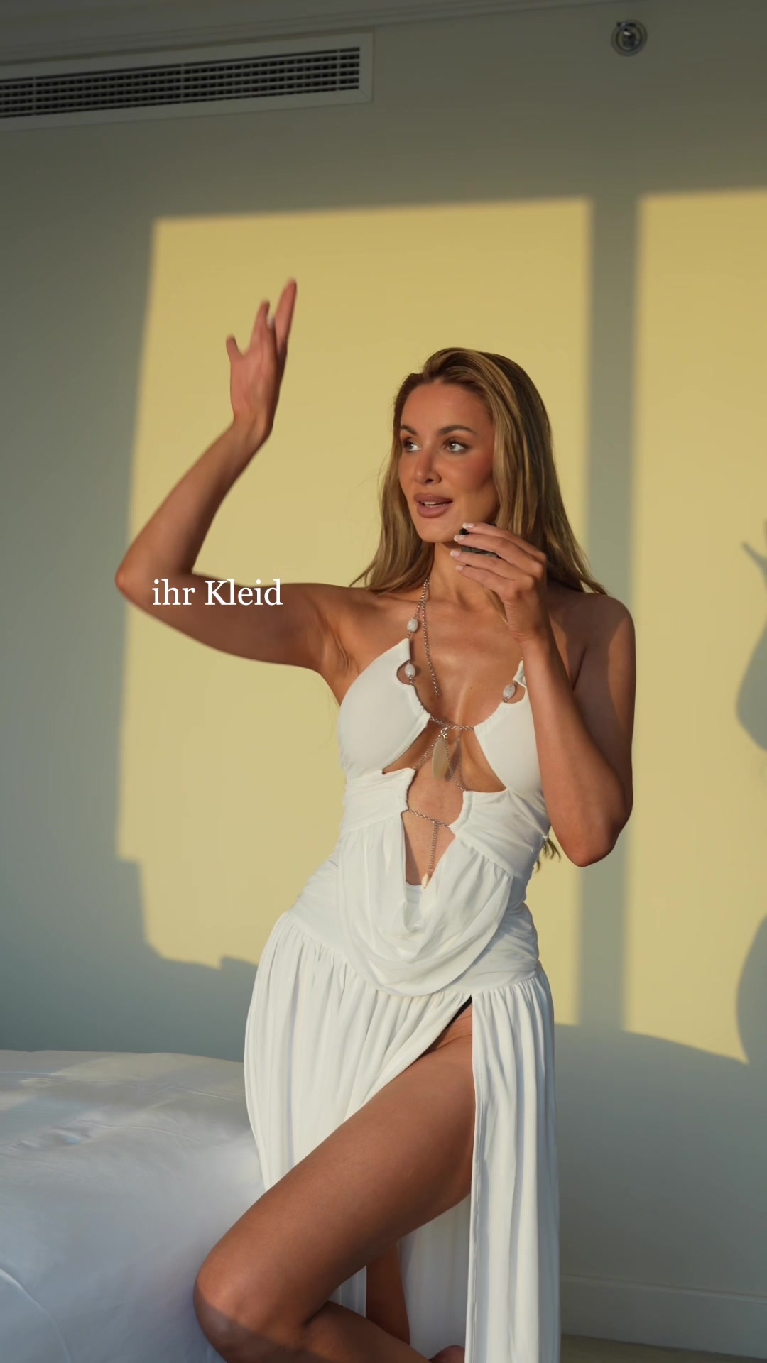 @Mia
