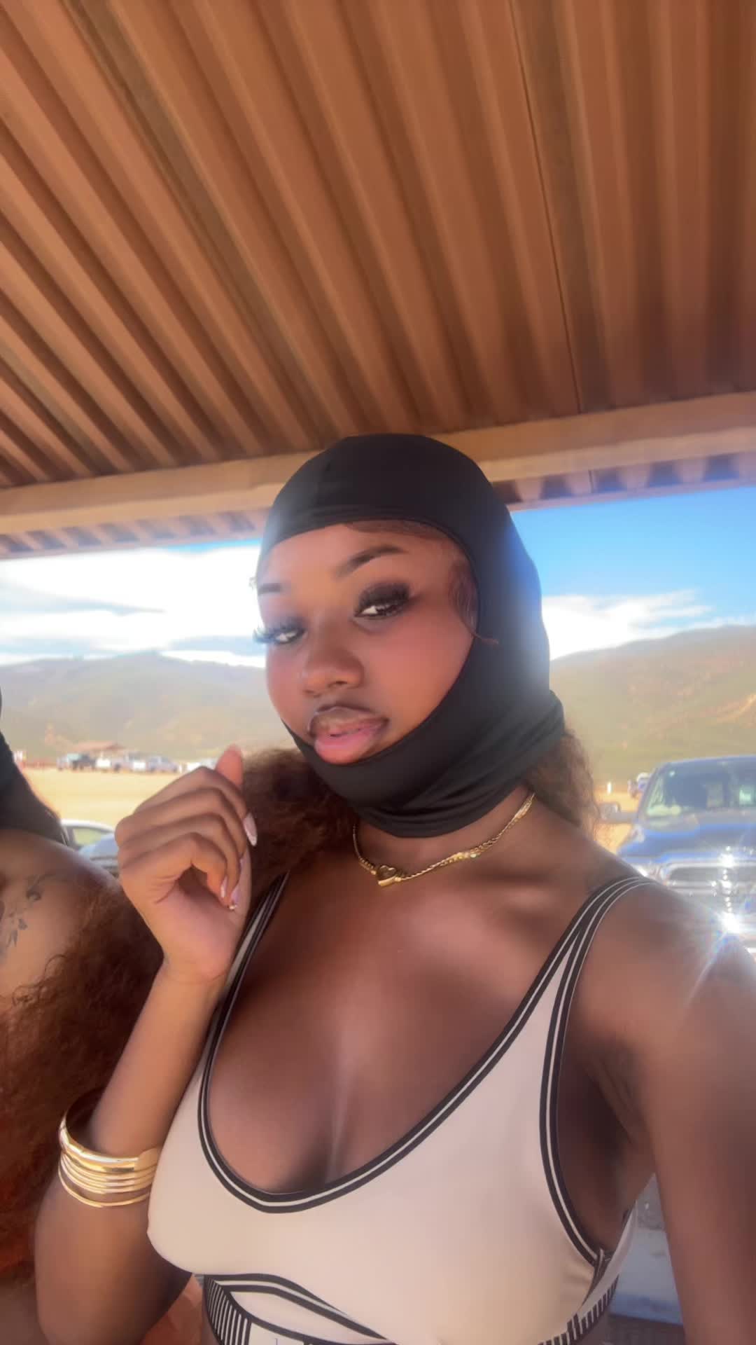 @whoismillieup