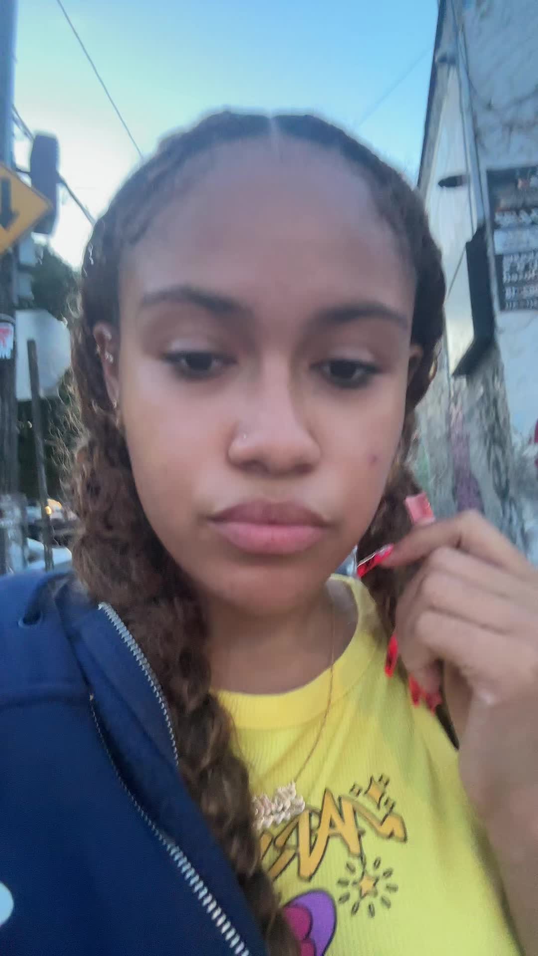 @Myleftcheeck