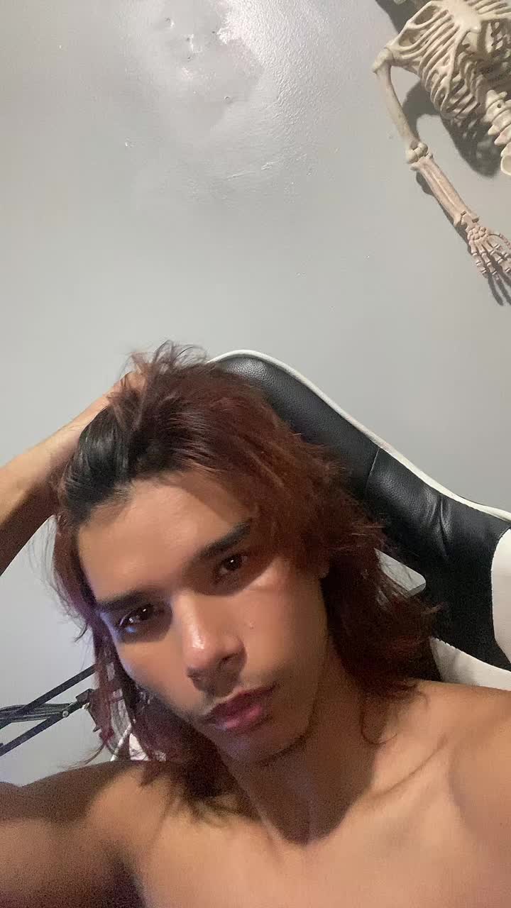 @🕷️