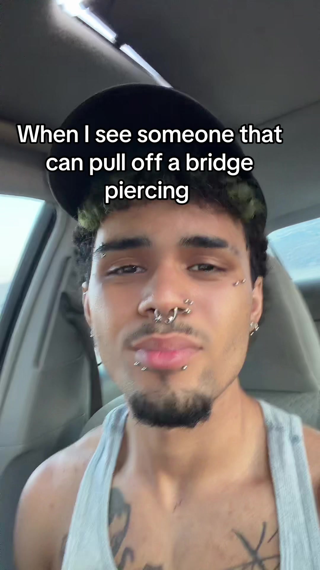 @C4m