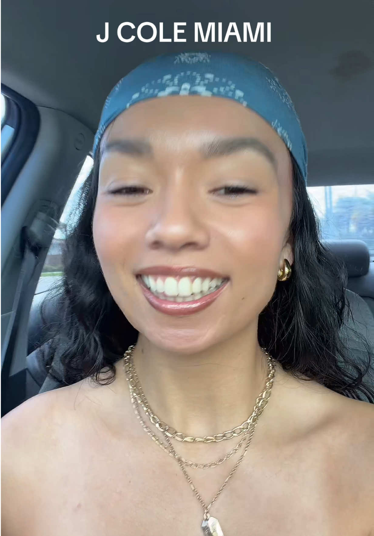 @isabella
