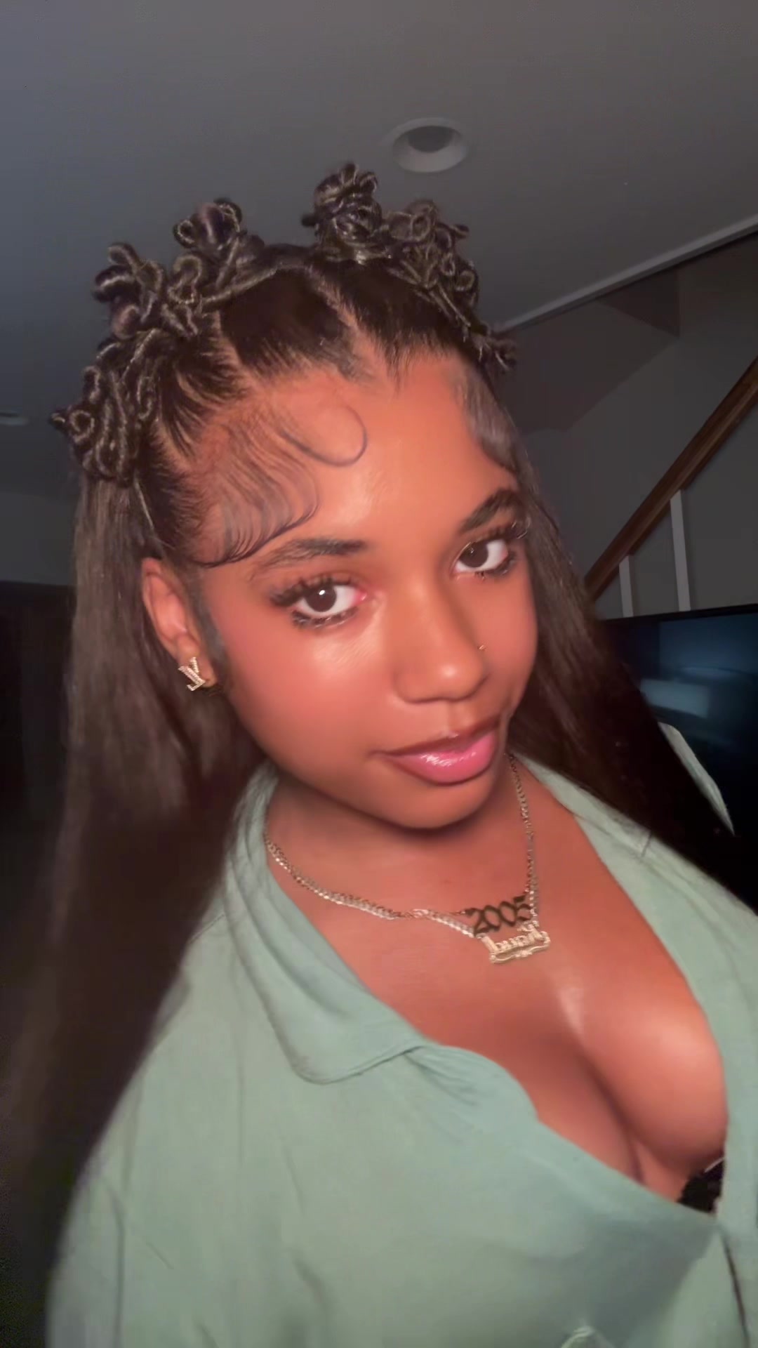 @latinaa<3