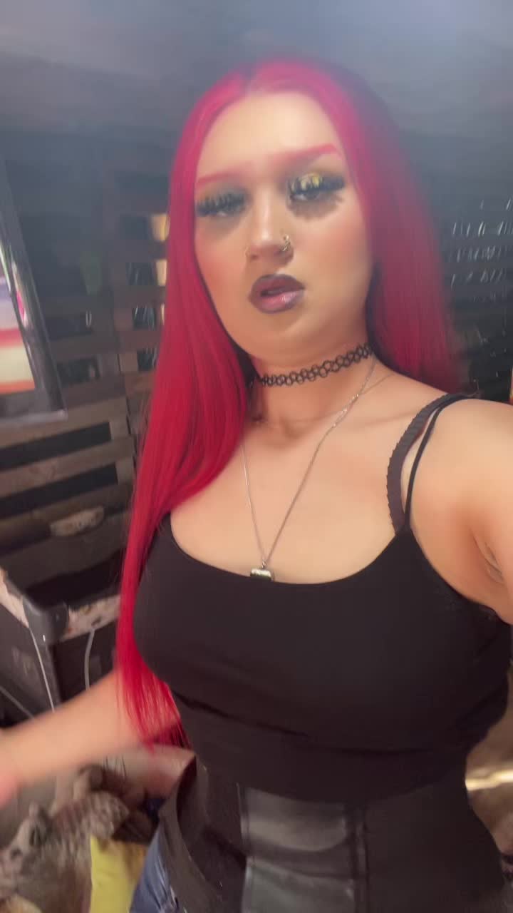 @Rena certifiedCrashout🏳️&zwj;🌈