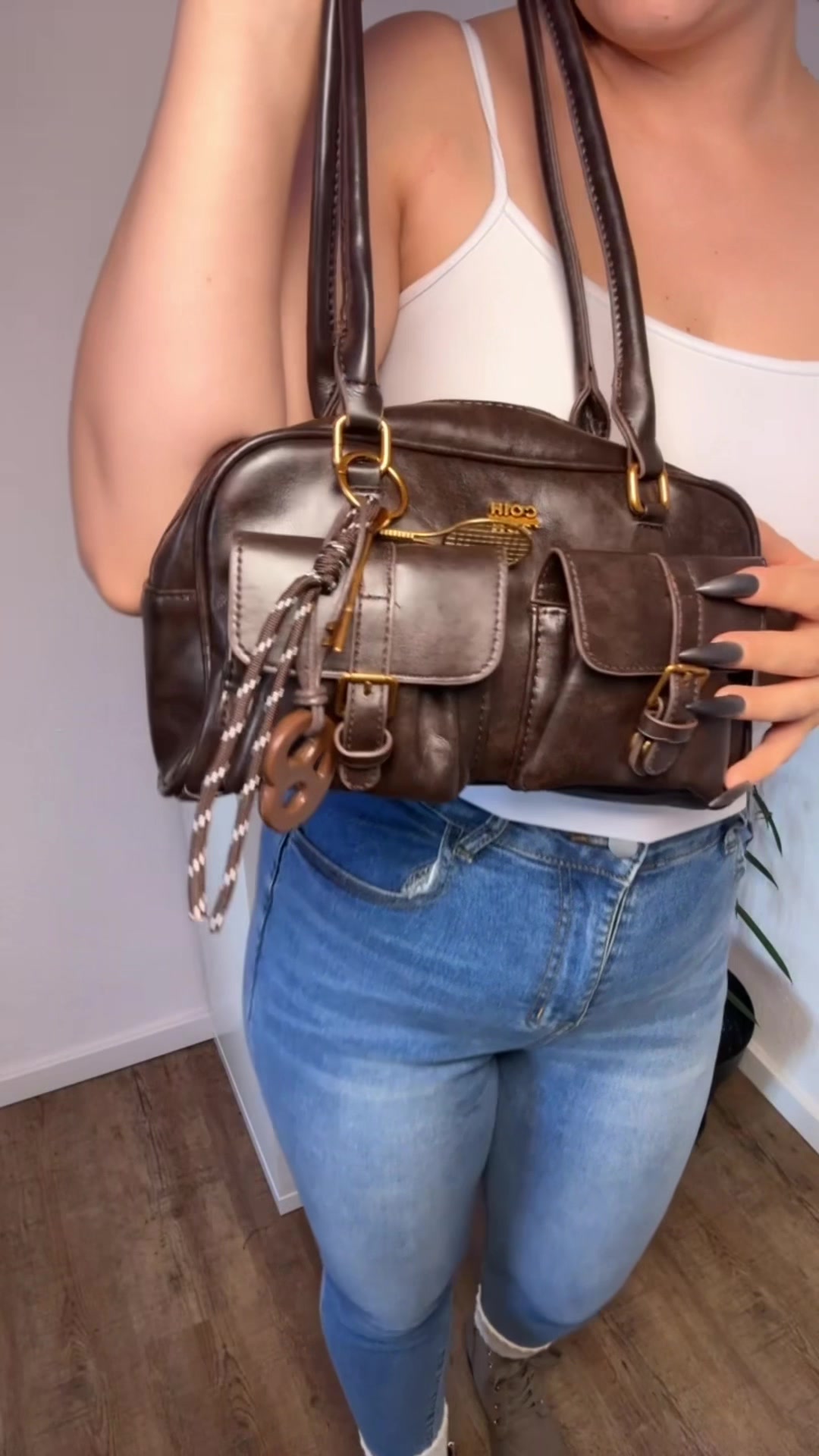 @M O N A | Chic Finds