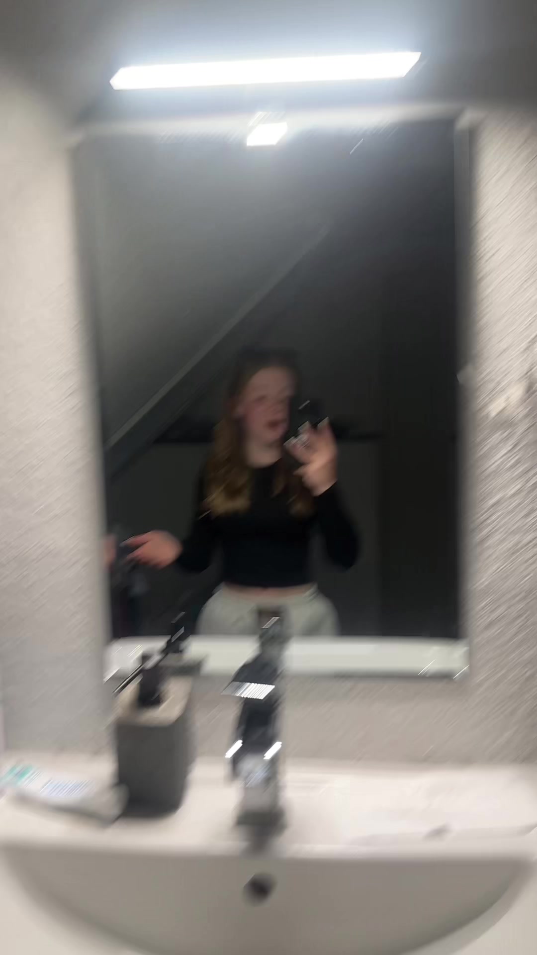 @tonilove65