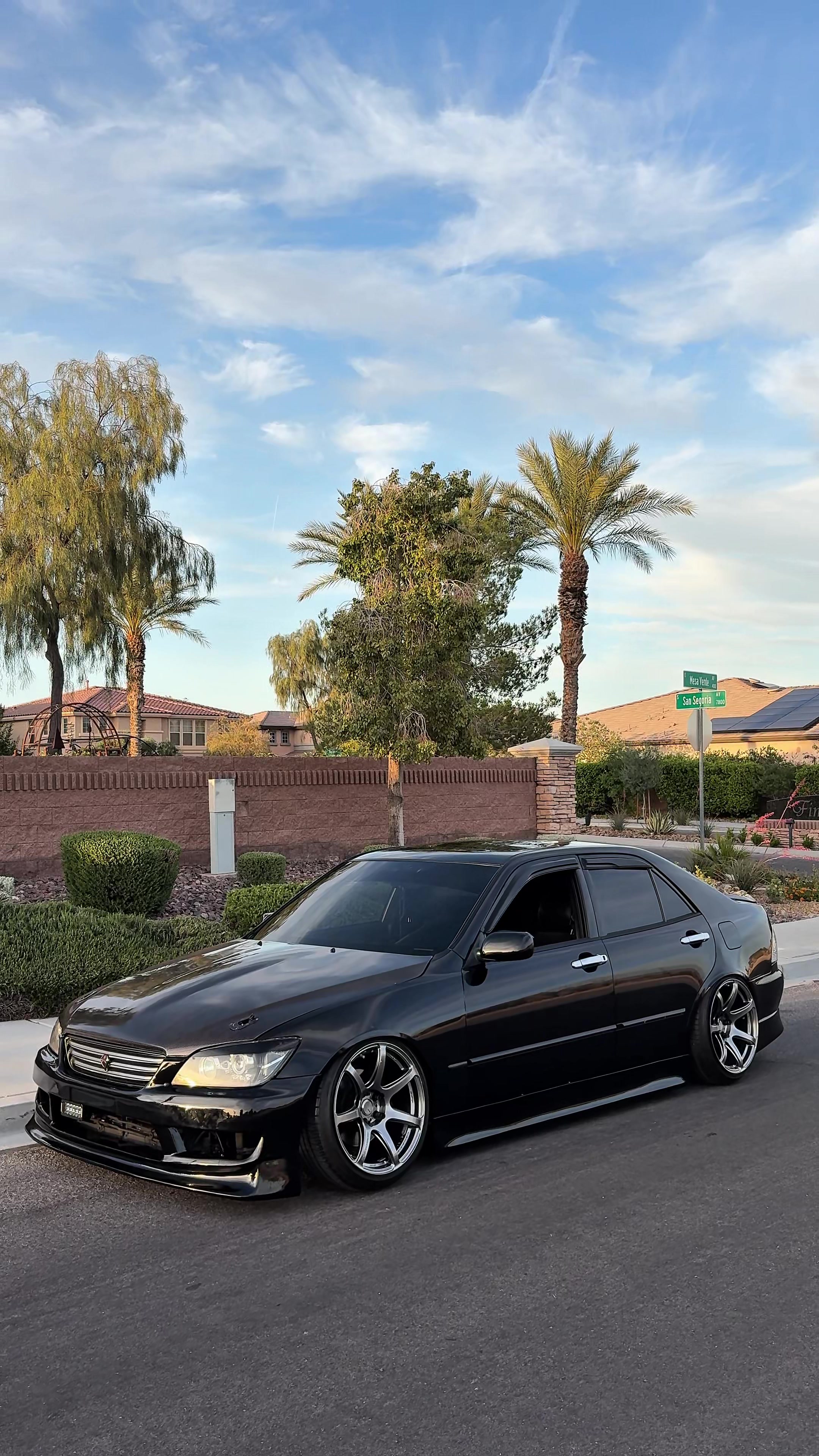 @RESTLESSRUDY 💰