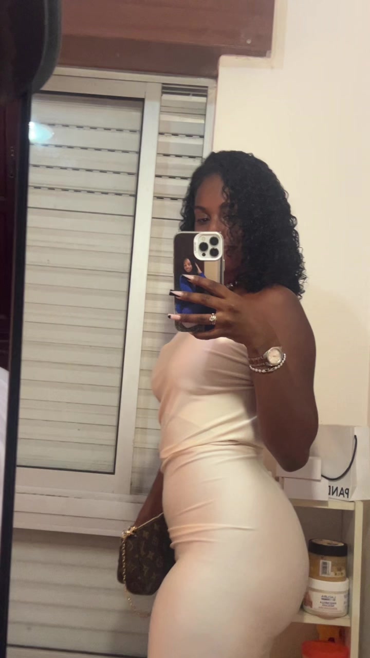 @Vi 🇨🇻