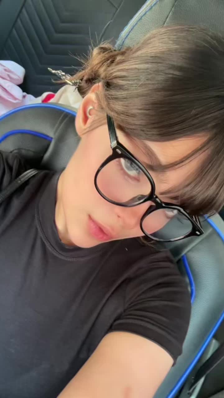 @hastiity