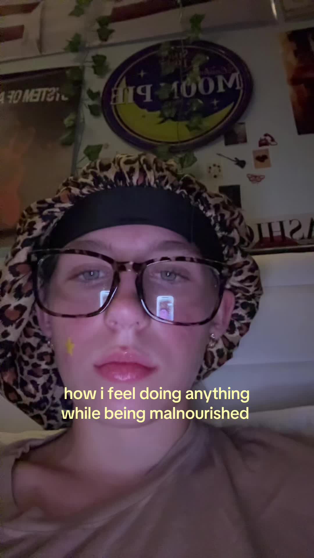 @༺♰༻