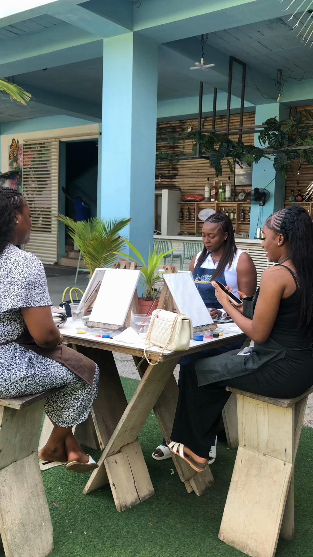 @Mos Art club🇬🇭