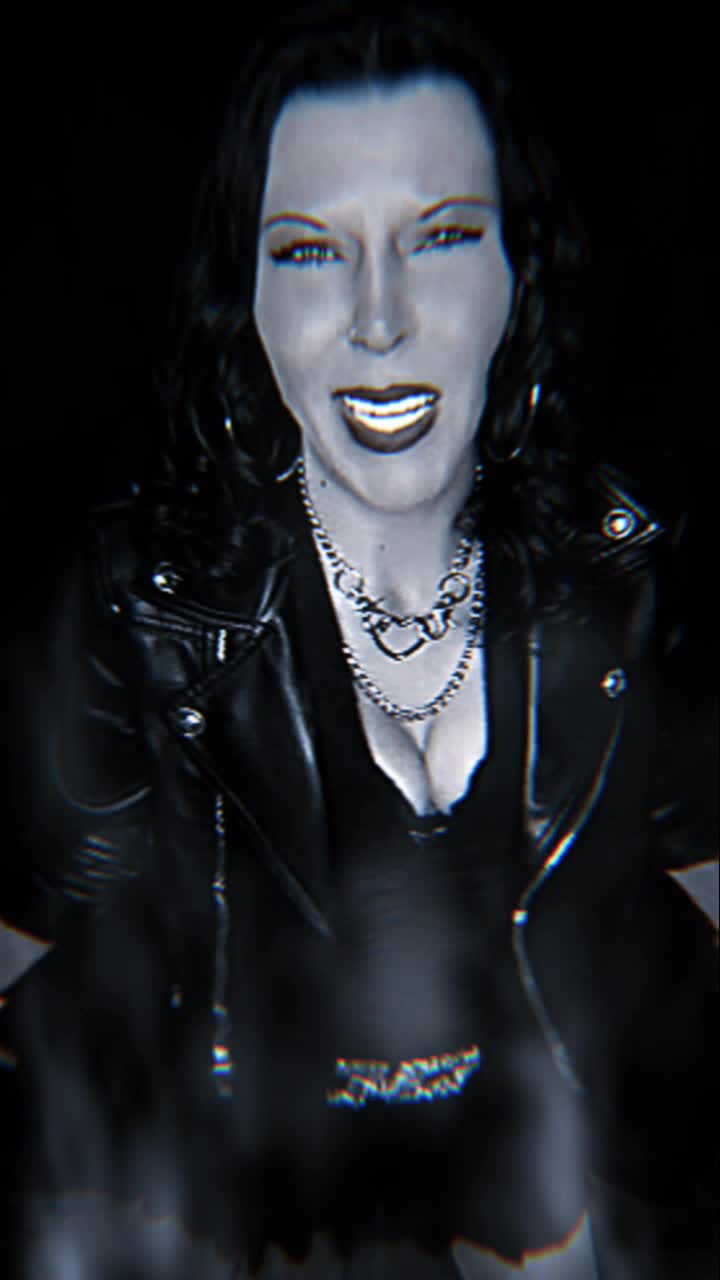 @🔥𝑳𝒊𝒕𝒕𝒍𝒆𝑪𝒓𝒂𝒛𝒚🔥
