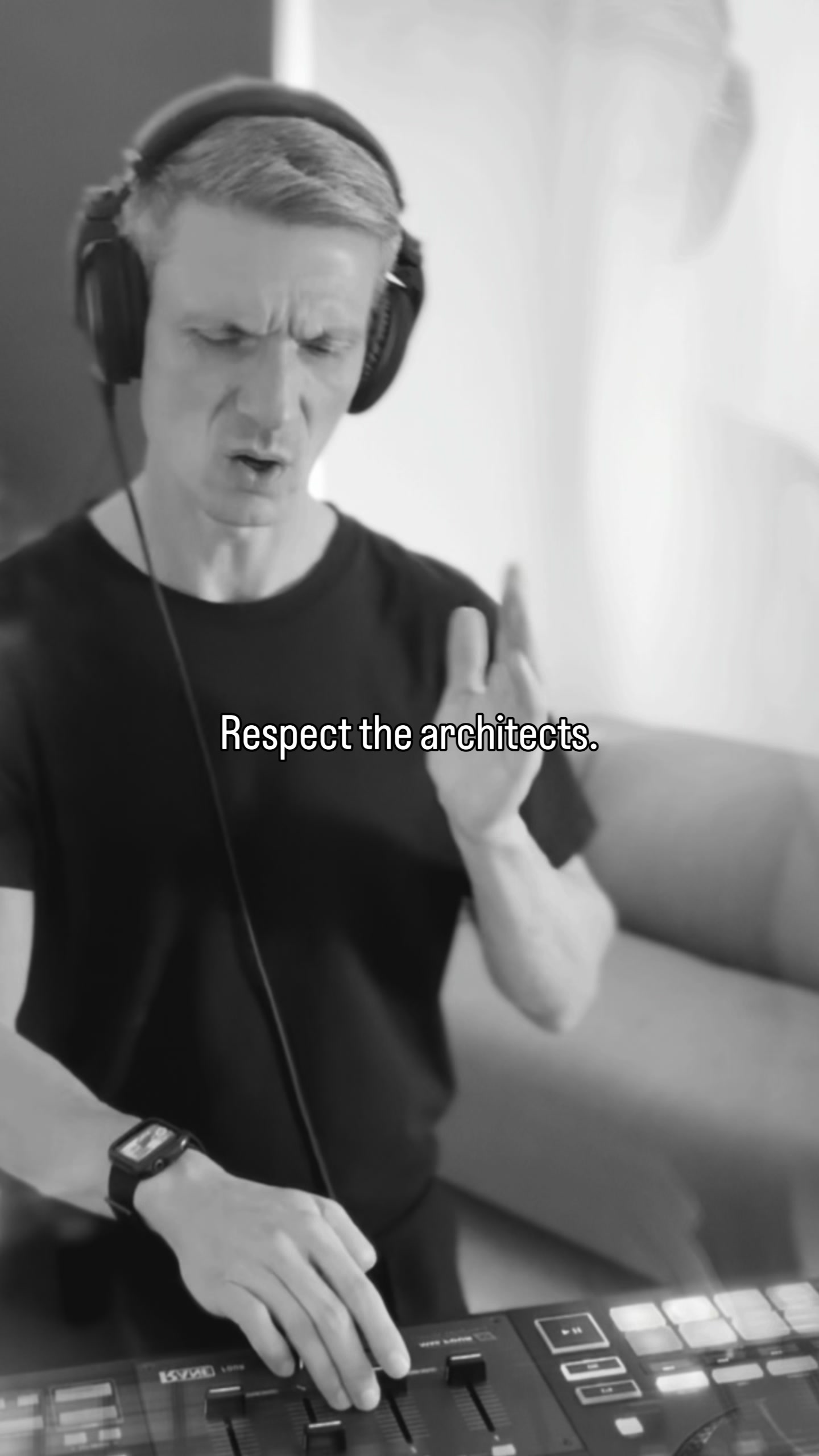 @DJ_AVEL&Oslash;