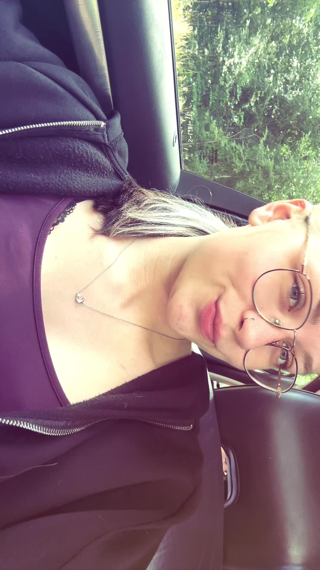 @🦋 𝓀𝓁𝒶𝓊𝒹𝓀𝒶 🦋
