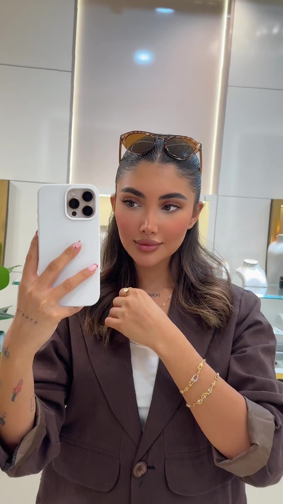 @yasna_moradi