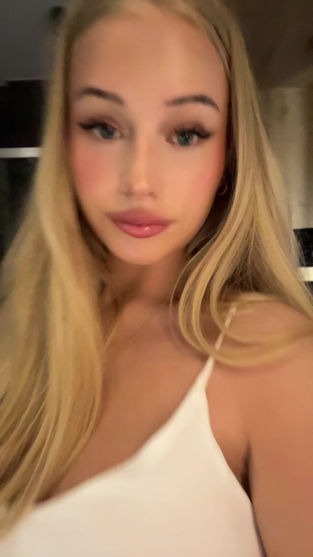 @𝒦