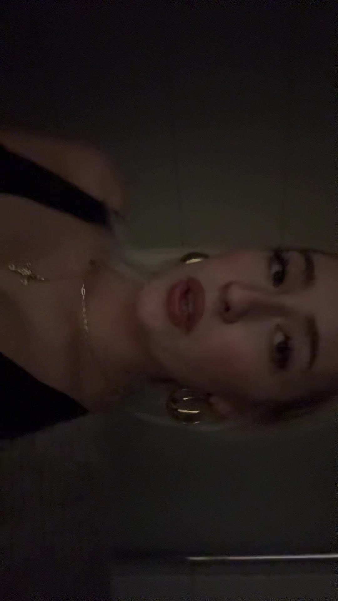 @lena