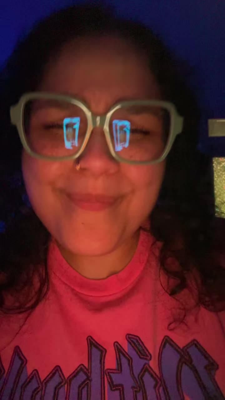 @juli moreno 🌙
