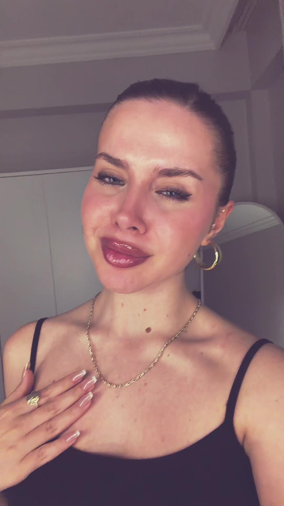 @siesamonika