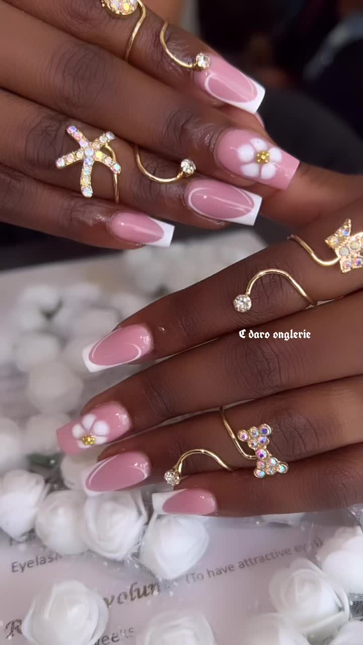 @Maman glam nails🥥🫧
