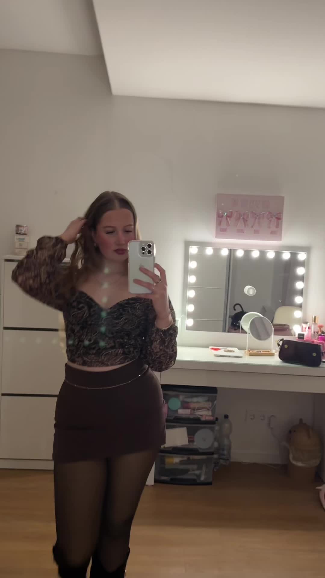 @🍒𝐸 𝑀 𝑀 𝐼🍒
