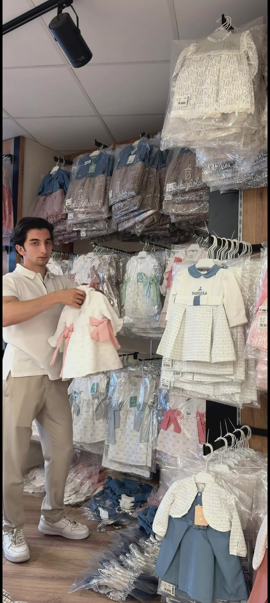 @Bebek Clothing