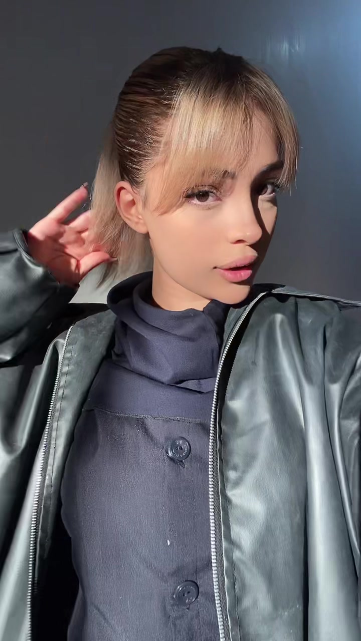 @آزیتا