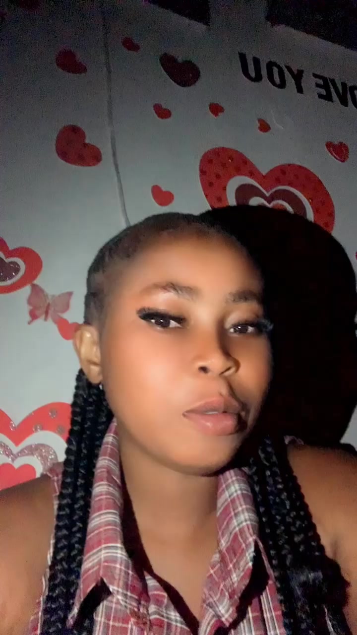 @🧚♀️Nikki bby 🦋❤️