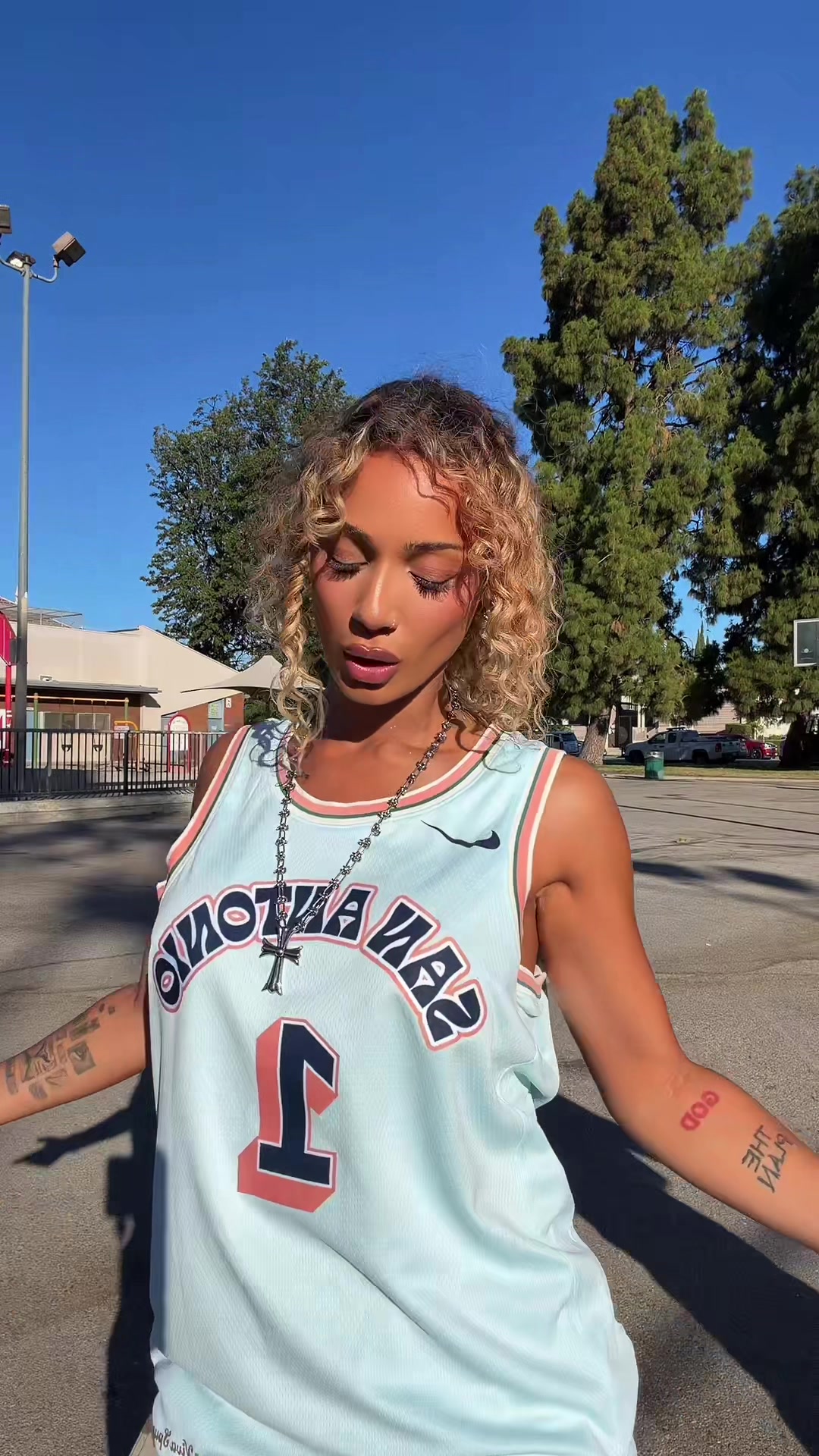 @DaniLeigh