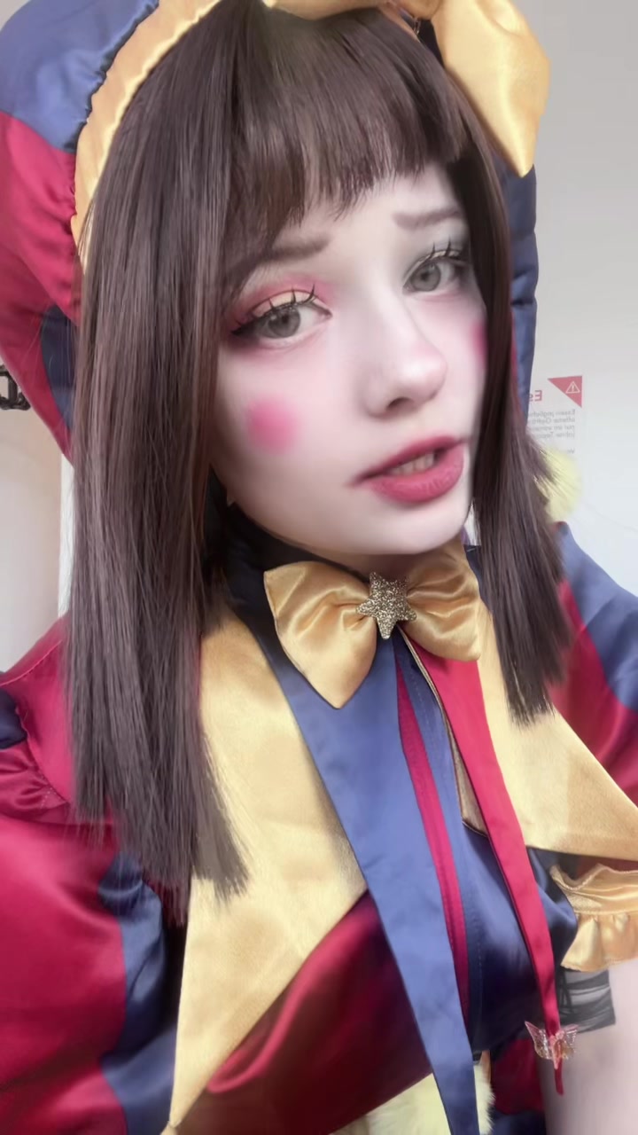 @NurSophy | Twitch