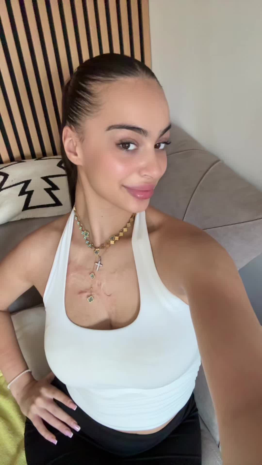 @Iness🇷🇸