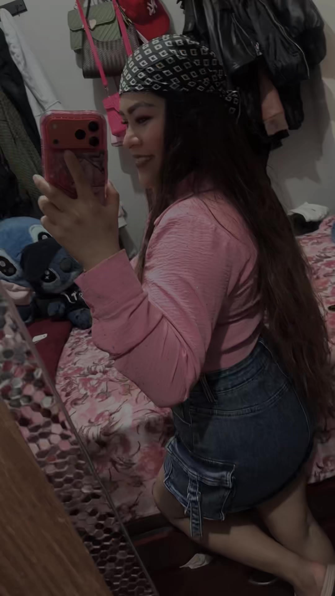 @helenahernandez2001
