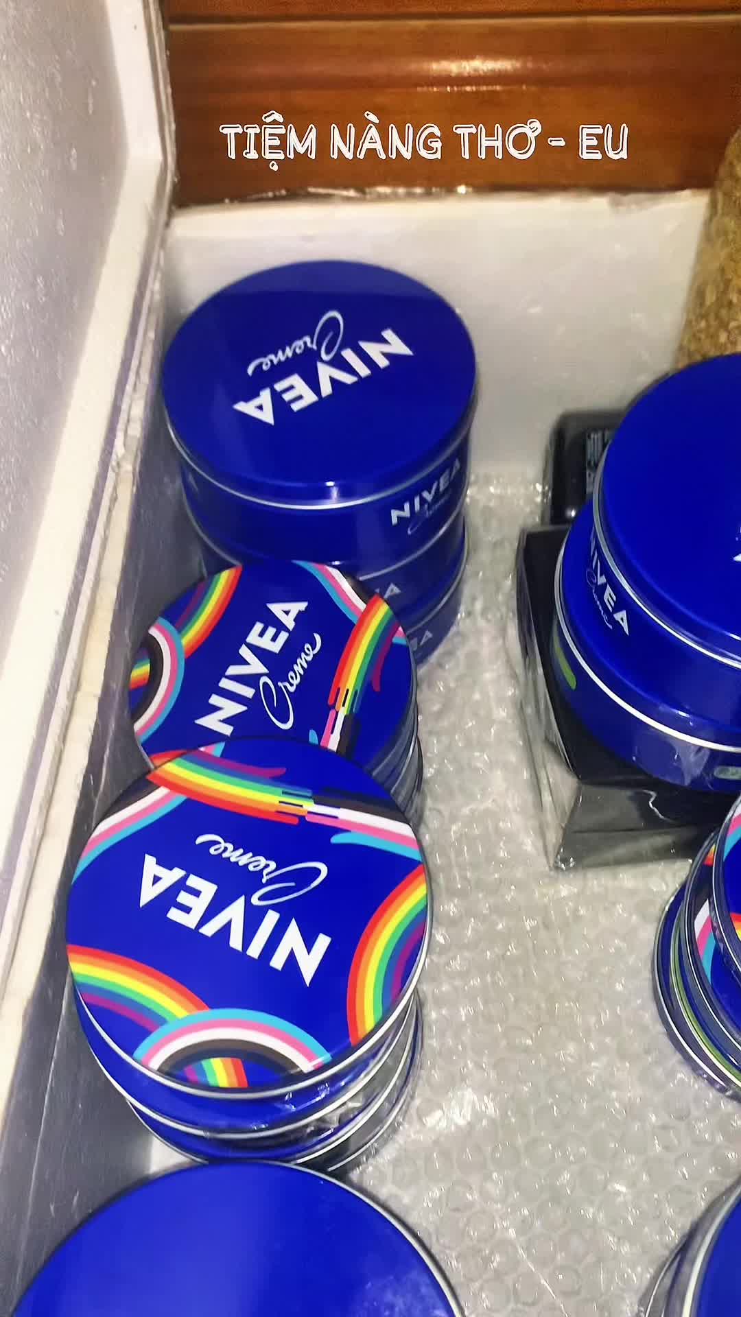 @Tiệm nàng thơ - EU