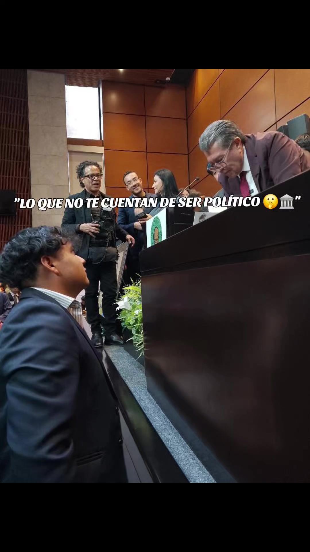 @Elpolitikid