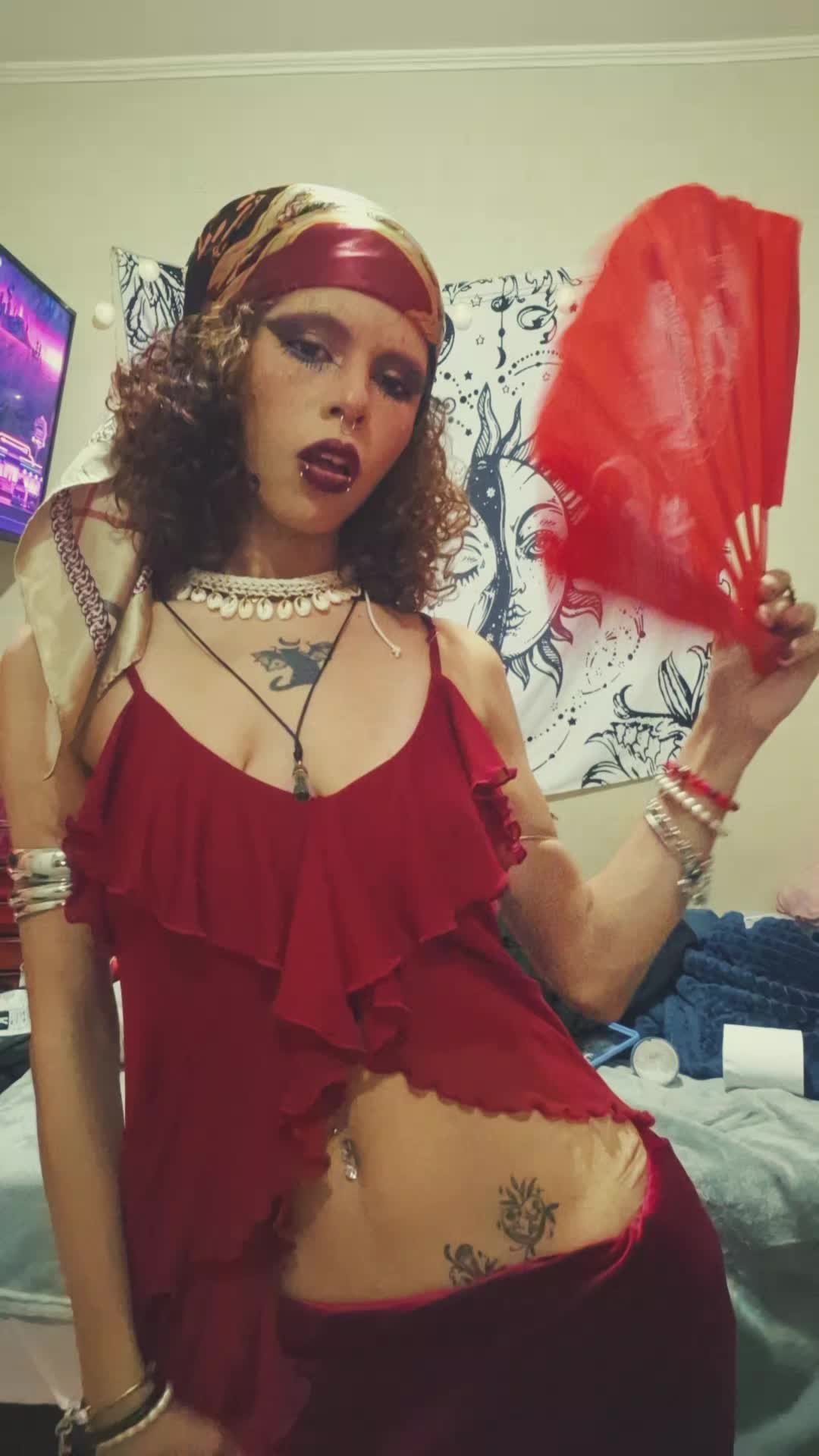 @Y A R A 💃🌹