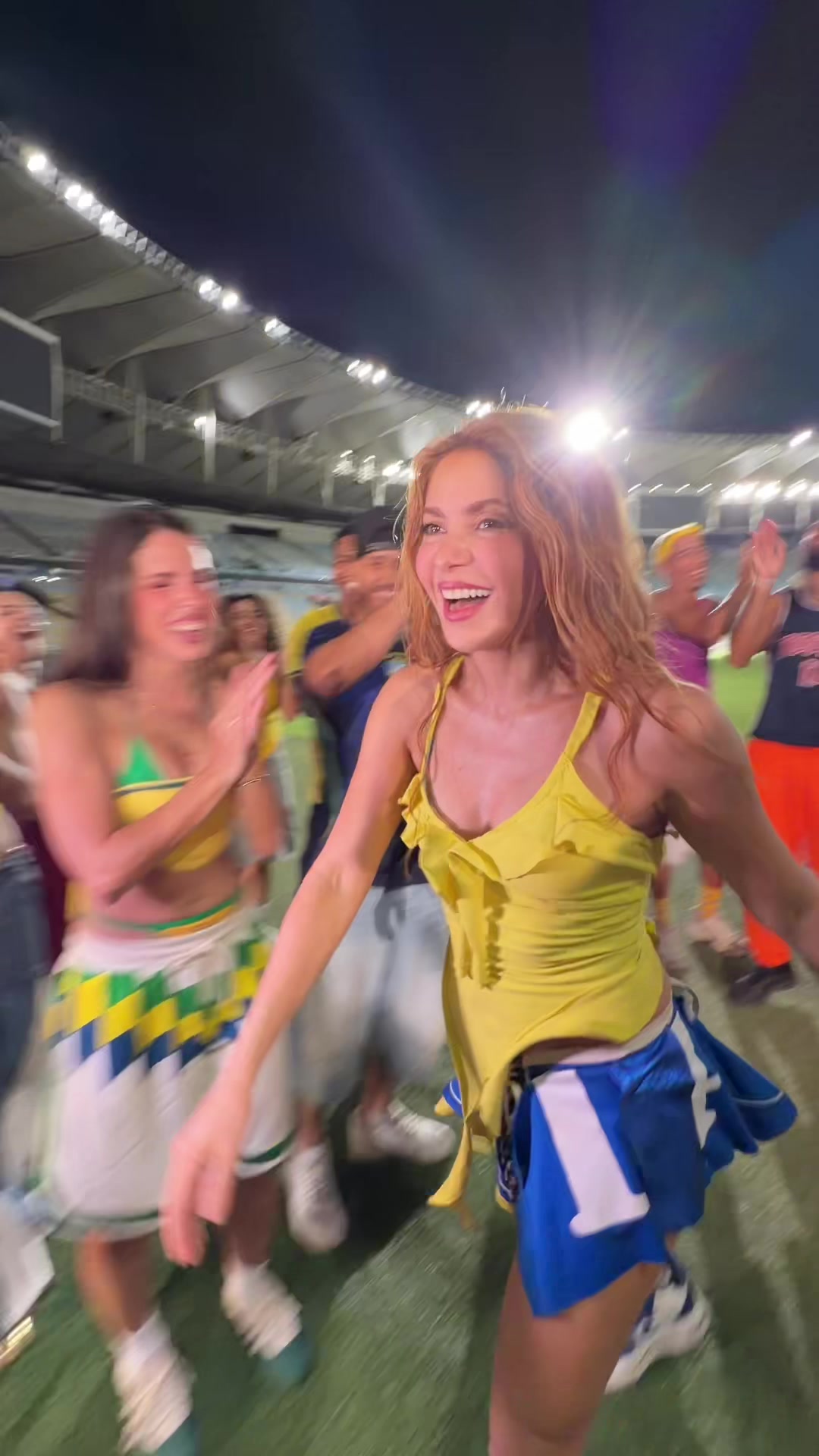 @Shakira