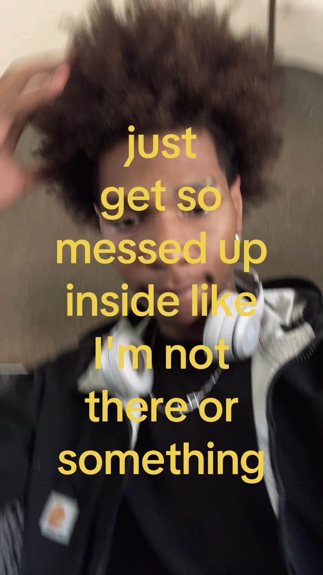 @⃟