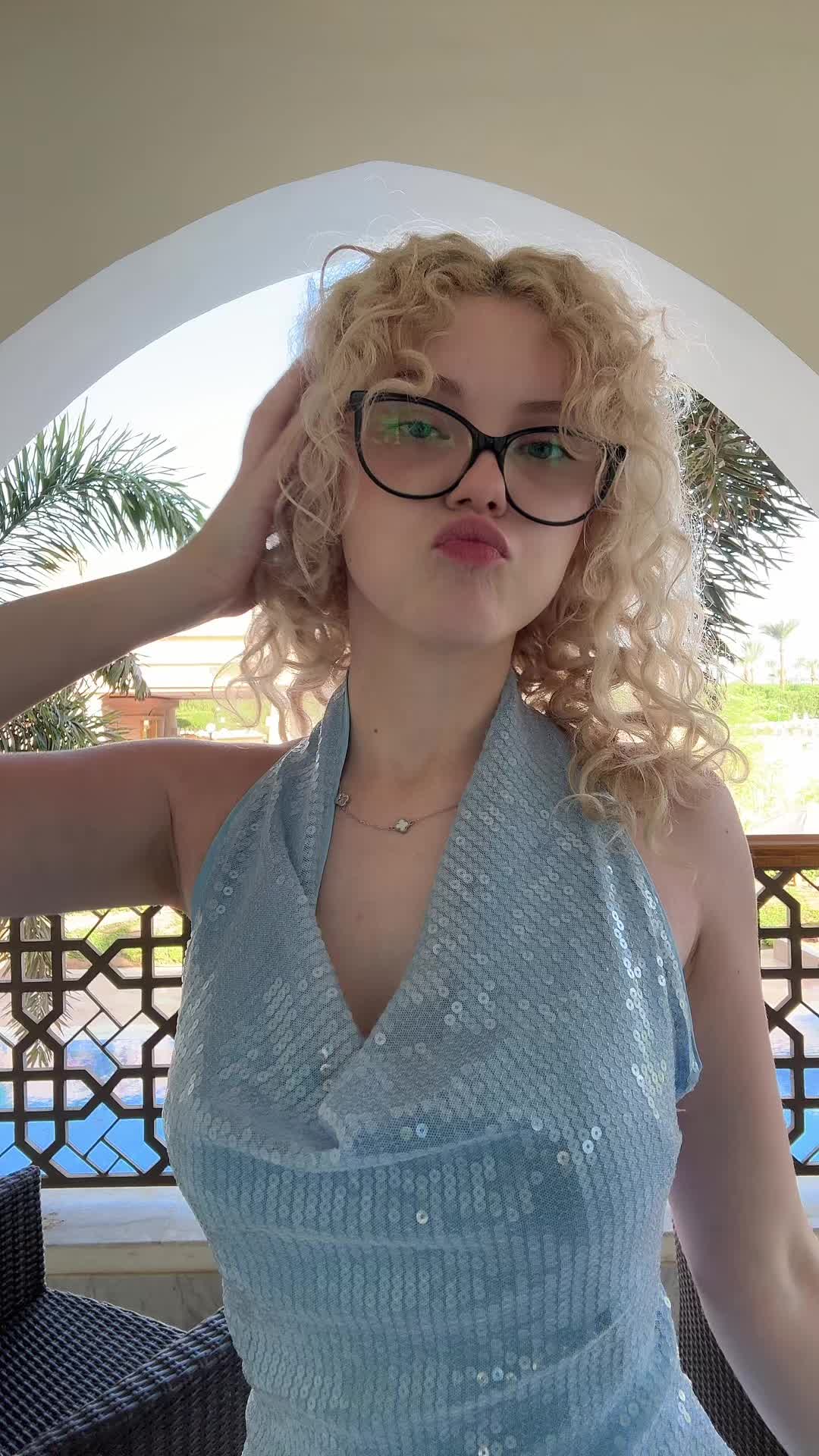 @рия вэсликс <33
