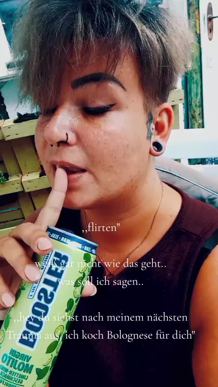 @Sarah🩷💛🩵