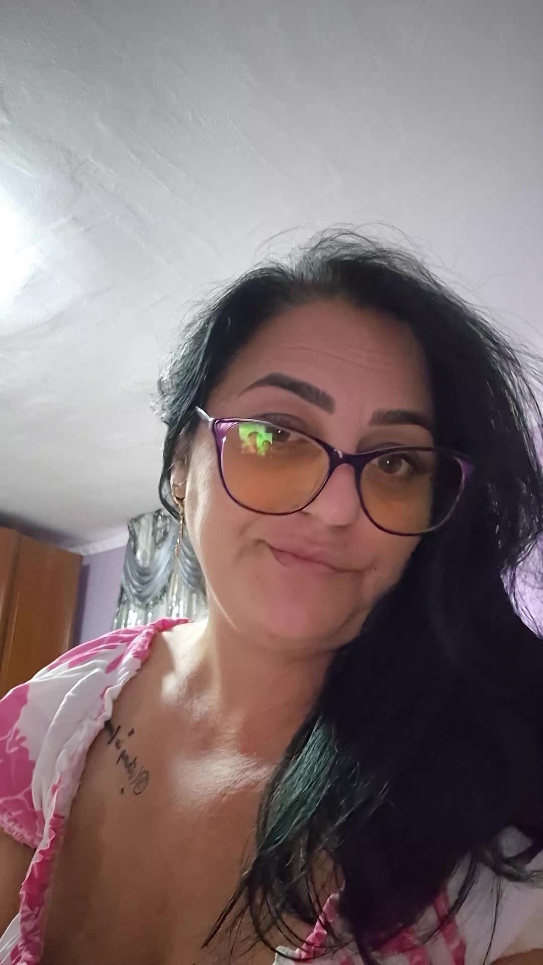 @🫠Aryana🥰