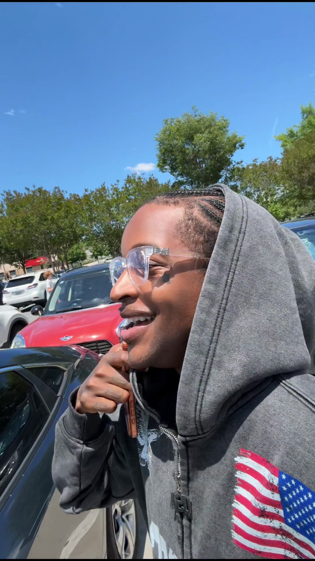 @iamdariusking