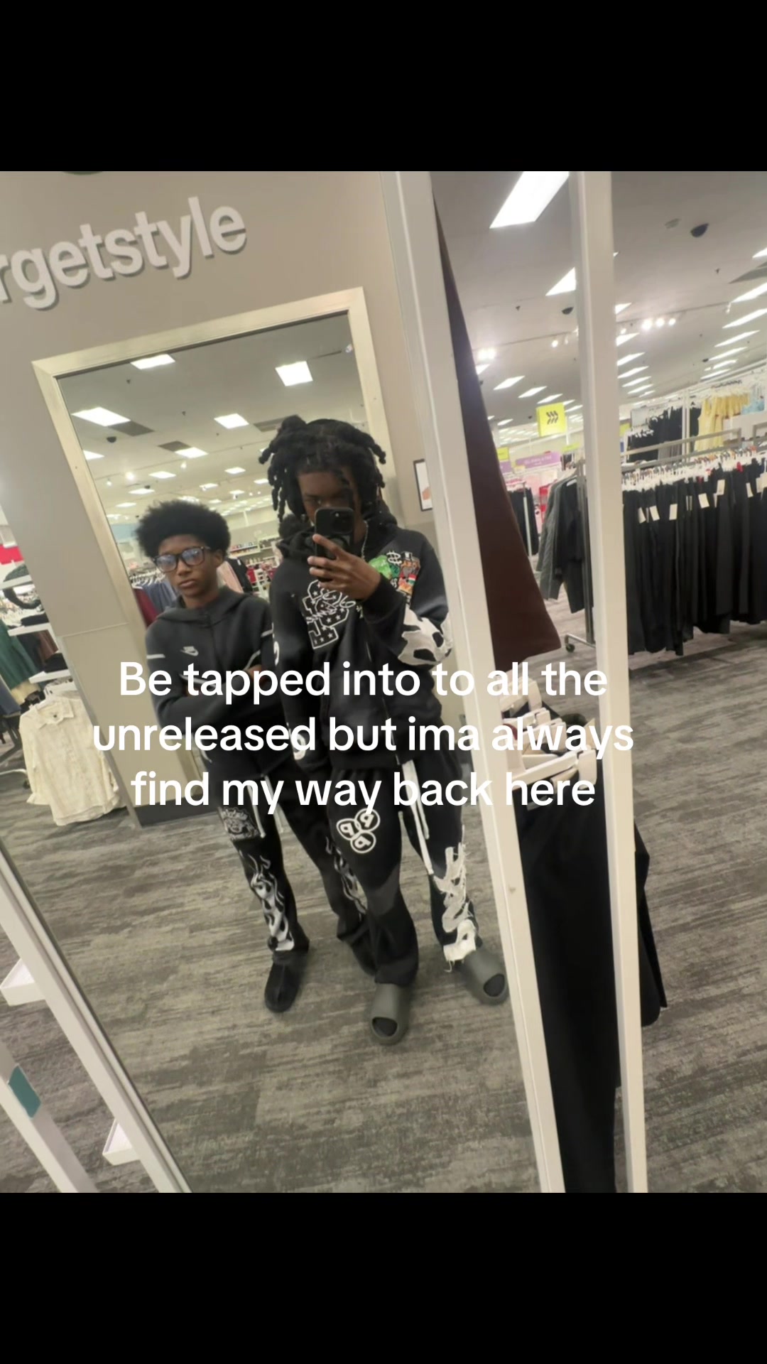 @Tae 𖣂