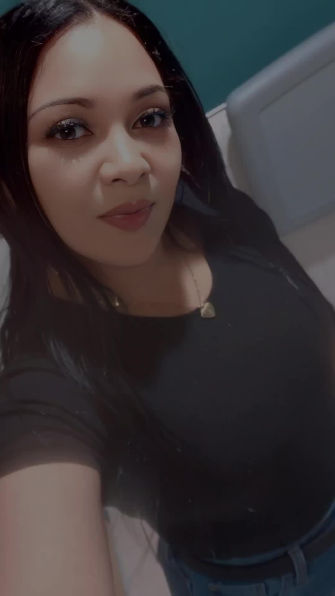 @Selena Brito