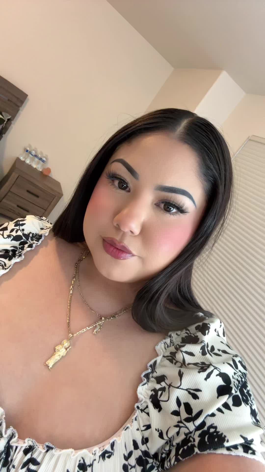 @MAYRA🦋🖤