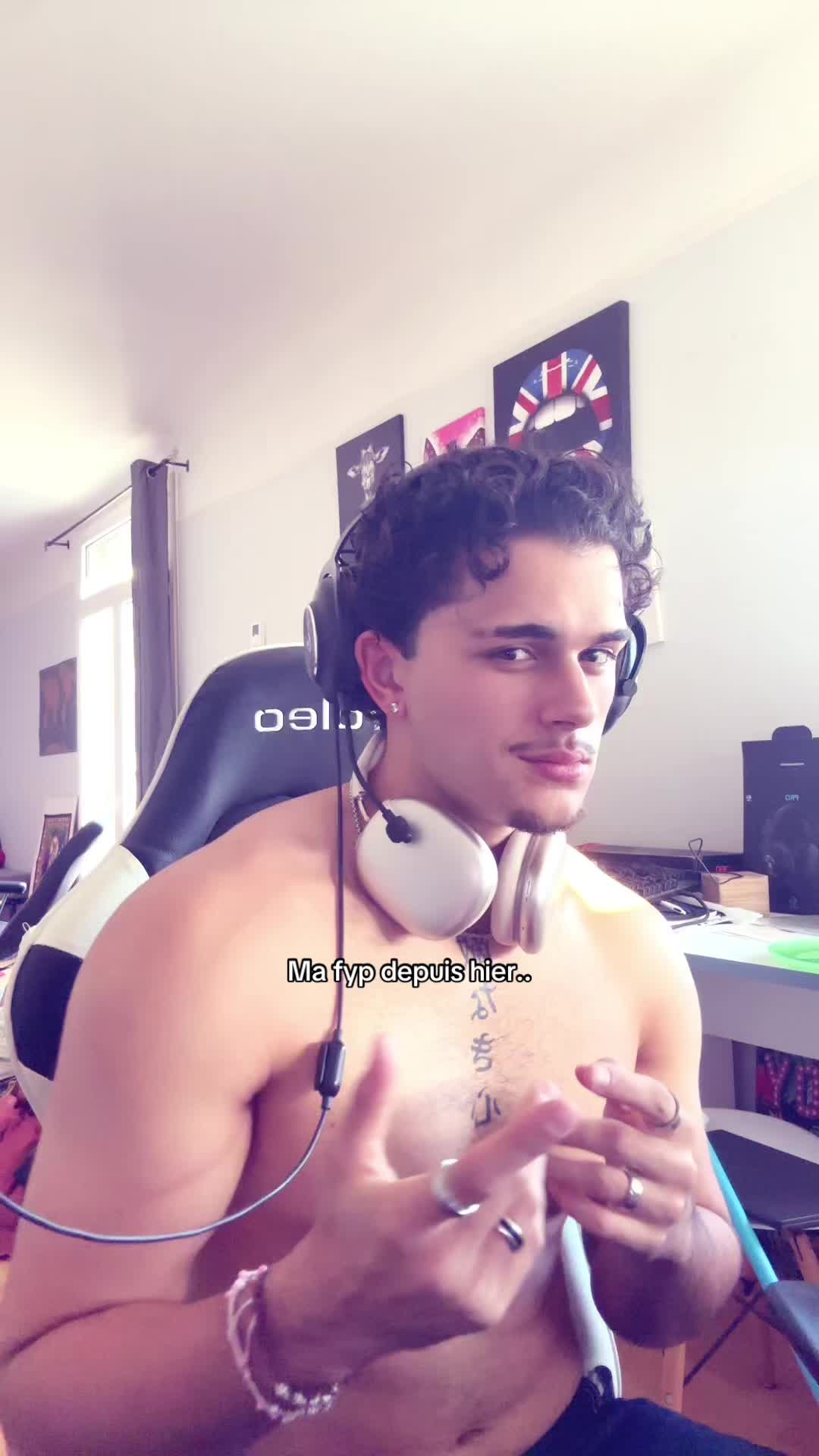@Oscar