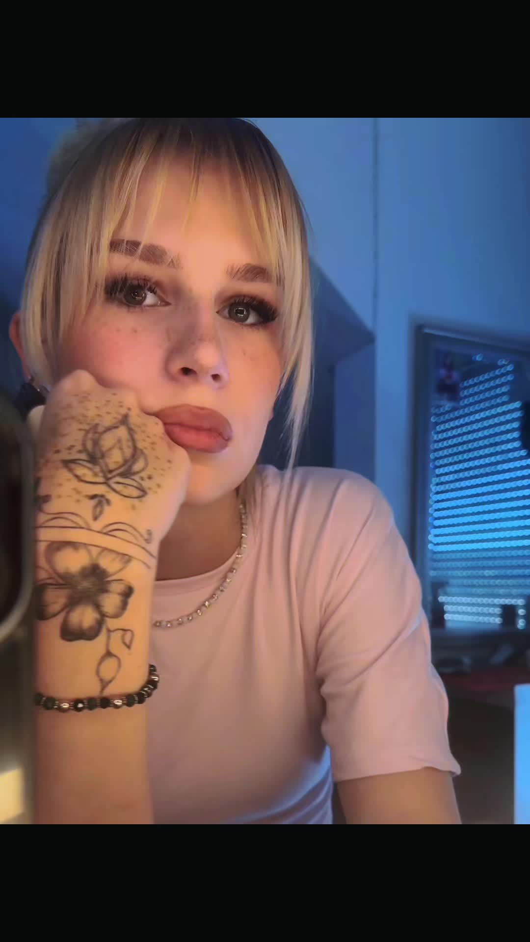 @Natalia🇵🇱…